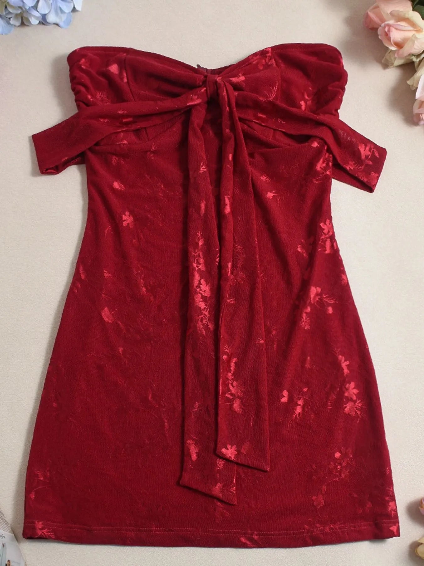 Damen Off-Shoulder Kleid mit Herz-Ausschnitt 4