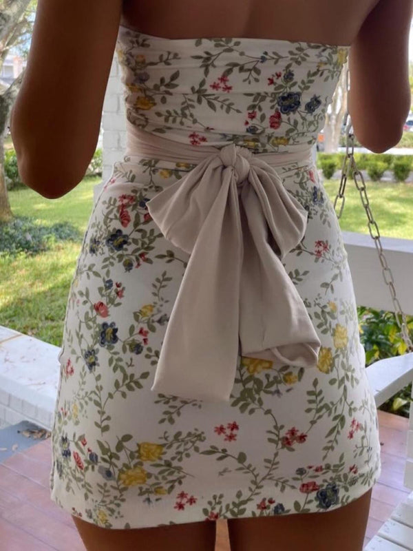 Damen Mini Kleid Floral Körperbetont Mit Abnehmbaren Rückengürtel 1