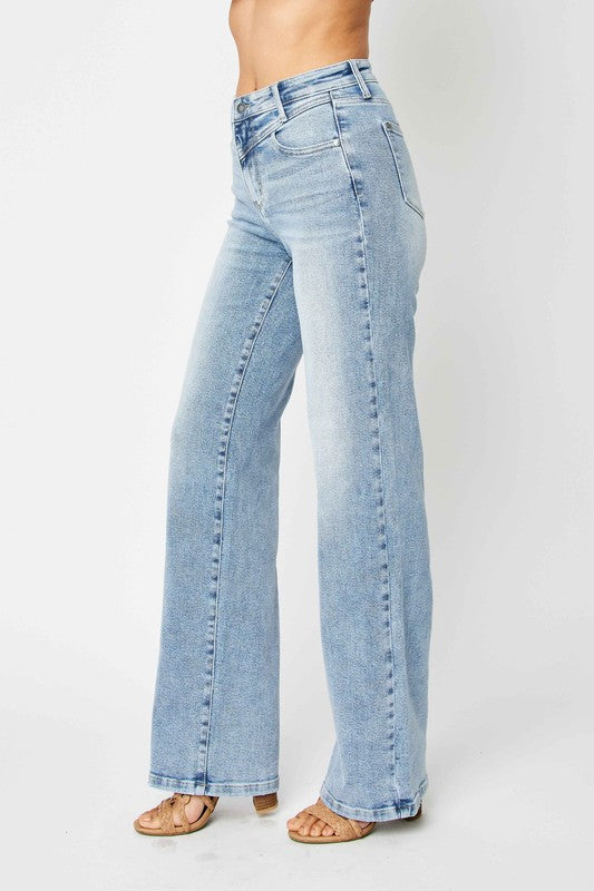 Damen Retro Jeans mit Hoher Taille und Yoke-Design 4