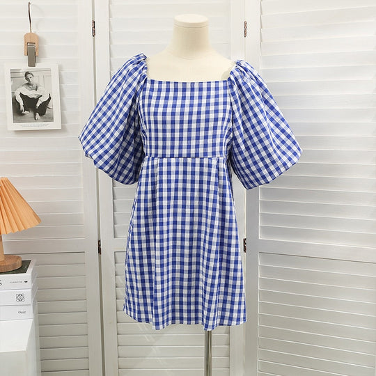Kleid Mit Quadratischem Kragen Für Frauen