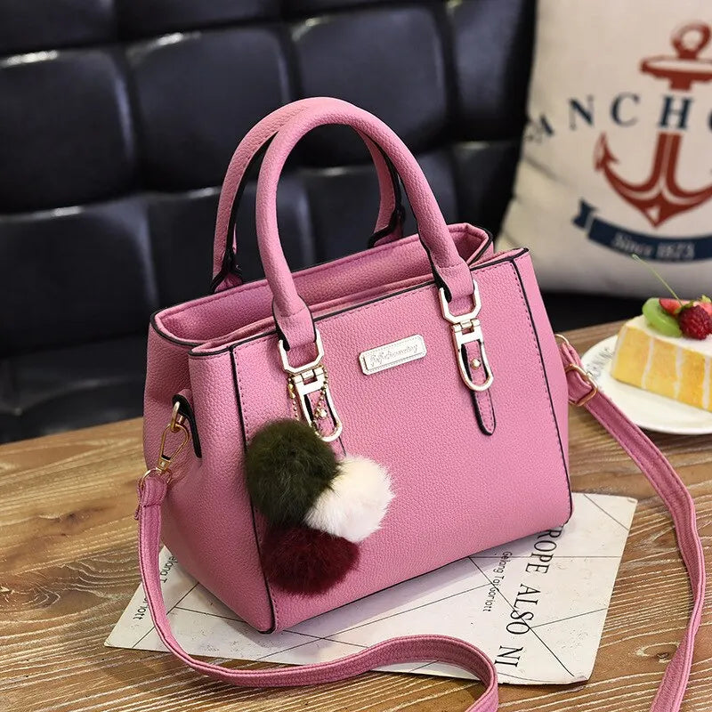 Damenhandtasche aus Leder mit Quaste