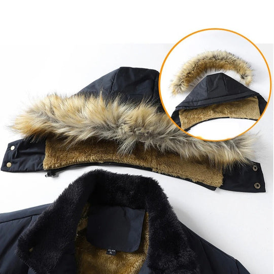 Herrenjacke mit fleecegefüttertem Pelzkragen