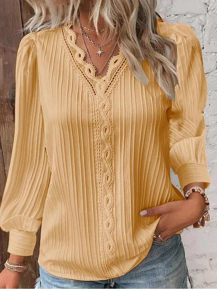 Damen-Shirt mit V-Ausschnitt und Ziernähten