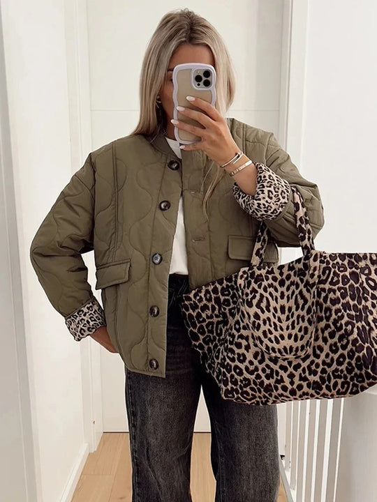 Wattierte Jacke mit Fronttasche für Damen