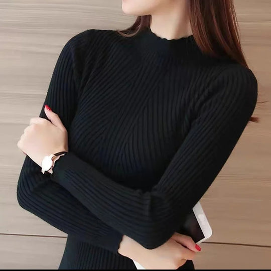 Strickpullover mit Rüschen am Hals